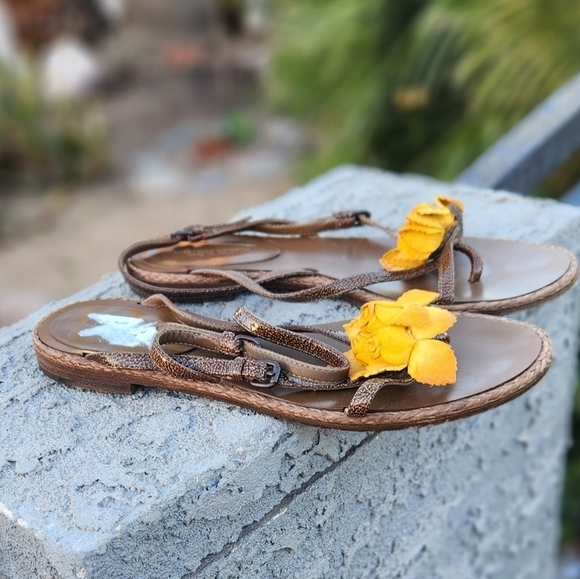 Bottega Veneta Sandals - Picture 5 of 9